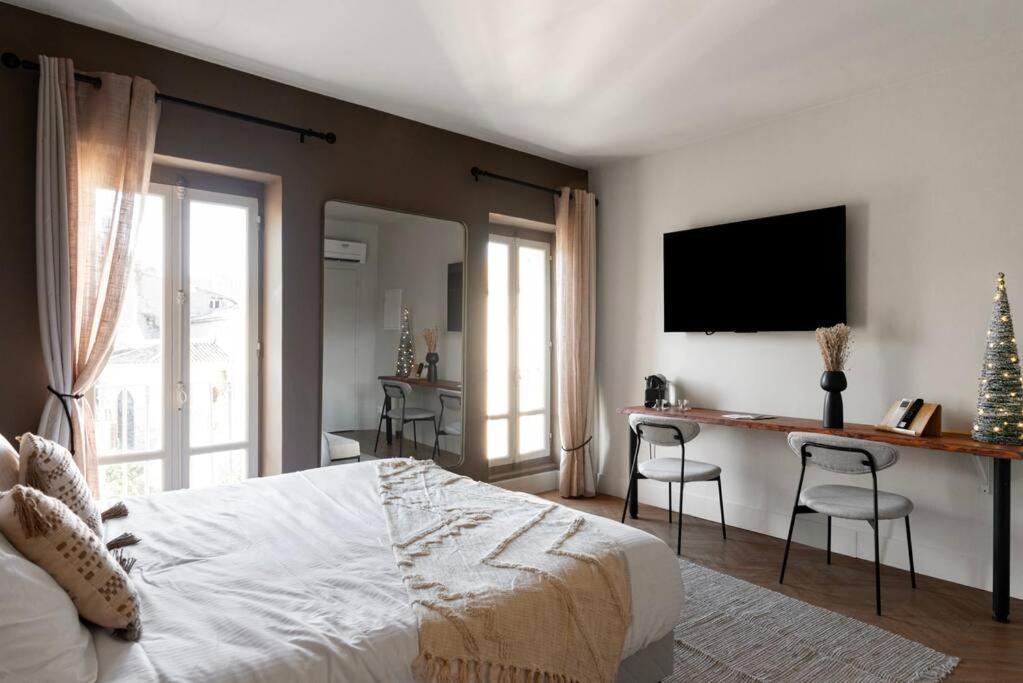 L'eveche/ Clim/ Vue/ Confort Appartement